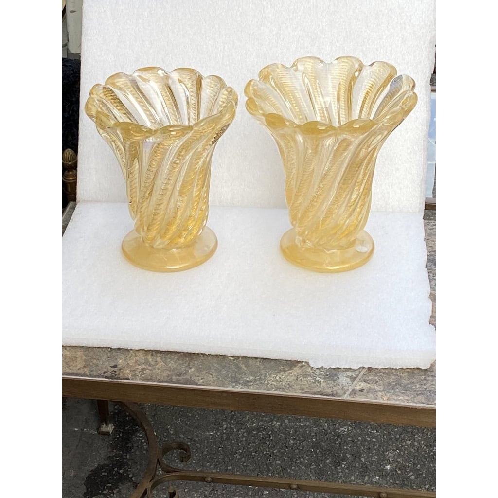 1970′ Vases Similaires Torsadés Cristal Murano Avec Paillons D’ Or Murano