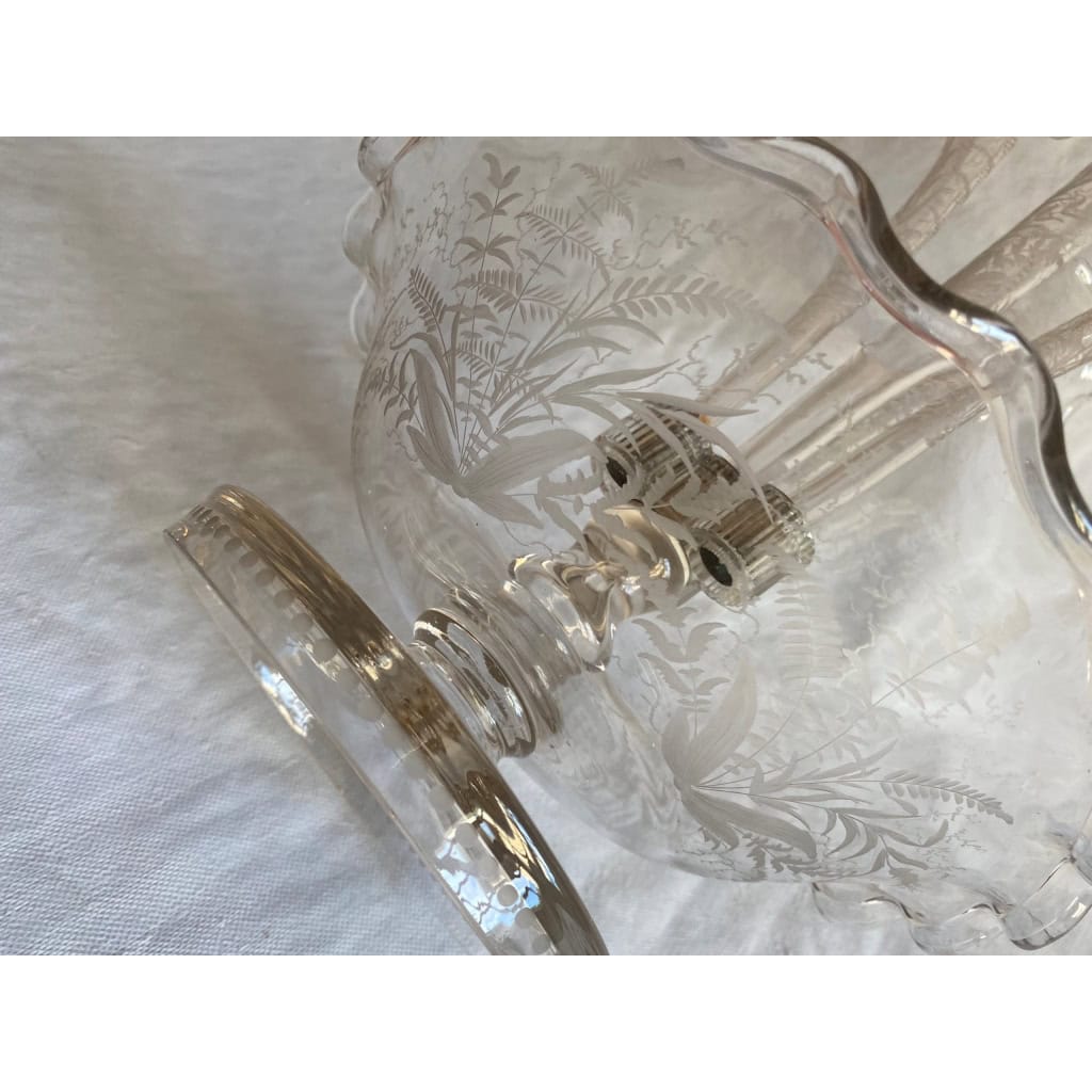 1900′ Coupe en Cristal Gravé avec 3 cornets A Axe Déporté