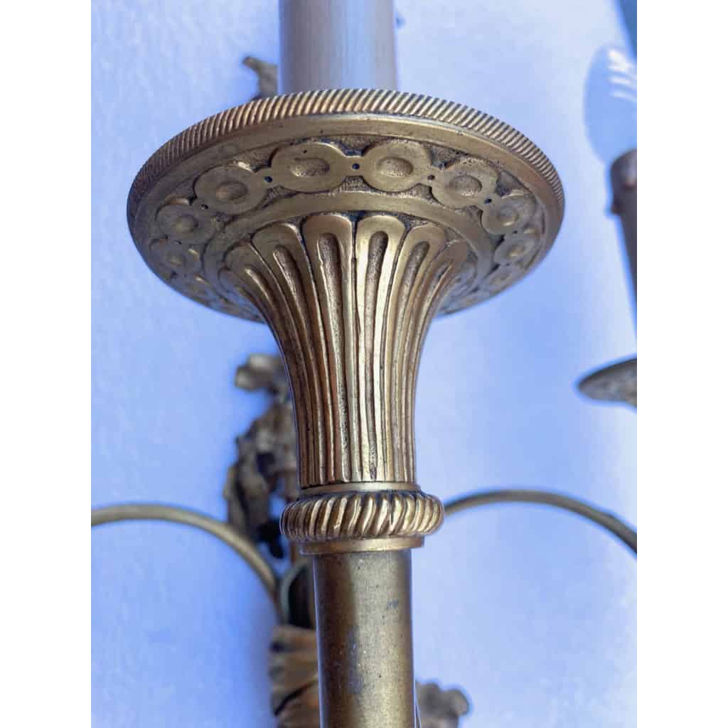 1900′ Paire d’Appliques Style Louis 16 Bronze Doré Aux Cors De Chasse Signée Jansen | Biron 1900′ Paire d’Appliques Style Louis 16 Bronze Doré Aux Cors De Chasse Signée Jansen