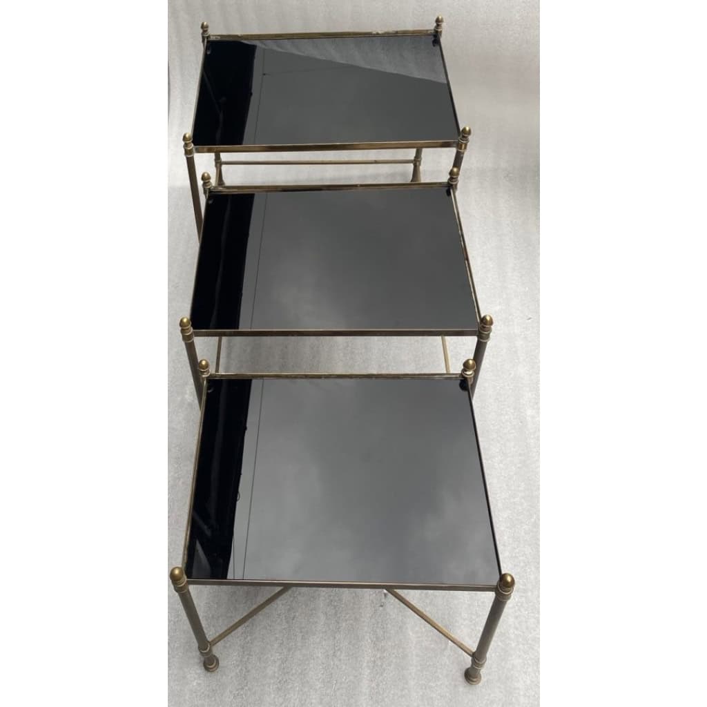 1970′ Série De 3 Tables Gigognes Maison Baguès En Bronze Doré, 3 Plateaux Verre Noirci