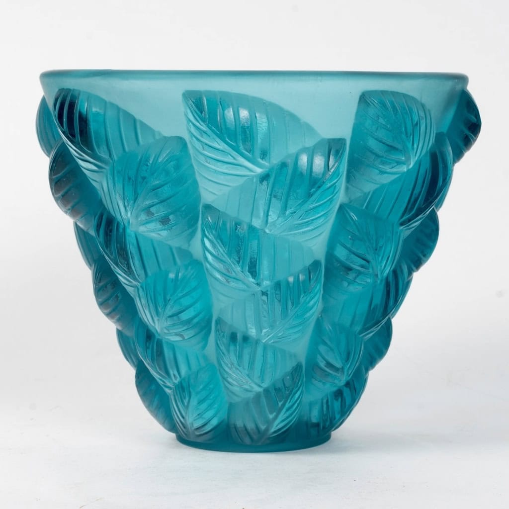Vase « Moissac » verre bleu turquoise de René LALIQUE | Biron |||||||