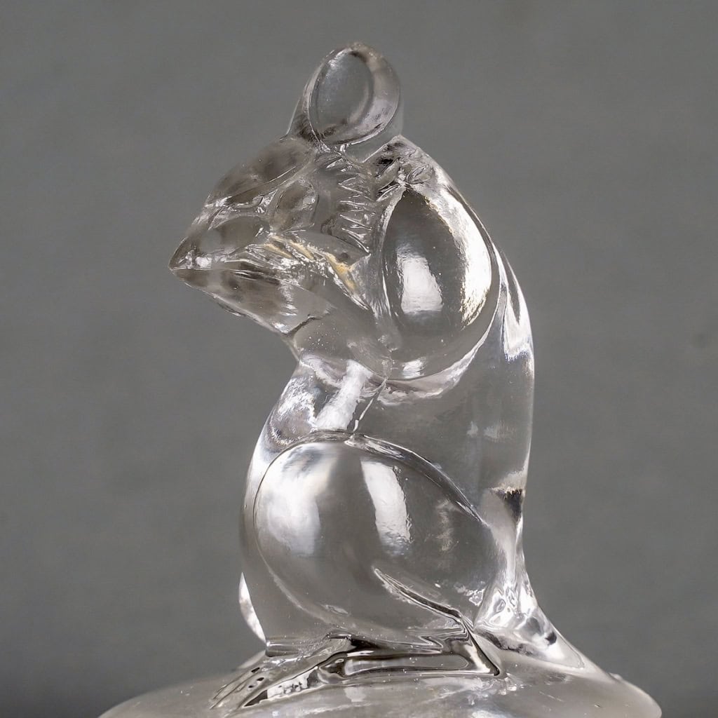 Cachet "Souris" verre blanc de René LALIQUE