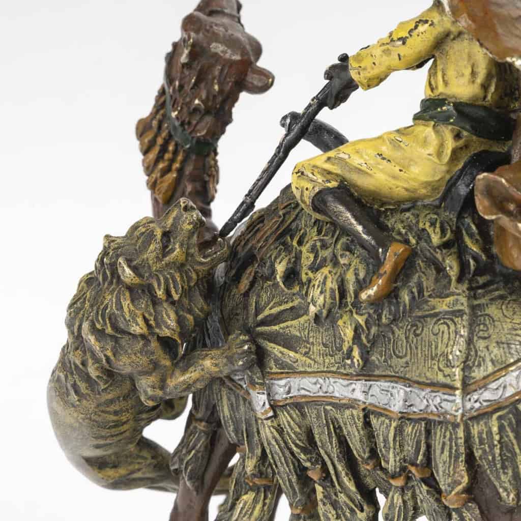Bronze de vienne Bodson à la chasse d’un lion en bronze patiné signé par Bergman d’époque 19em siècle | Biron Bronze de vienne Bodson à la chasse d’un lion en bronze patiné signé par Bergman d’époque 19em siècle