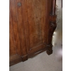1800′ Armoire Époque Empire à Colonnes Détachées et Crosses | Biron 1800′ Armoire Époque Empire à Colonnes Détachées et Crosses