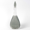 Carafe « Coquilles » verre blanc patiné bleu de René LALIQUE | Biron Carafe "Coquilles" verre blanc patiné bleu de René LALIQUE