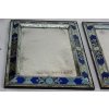 1970/80 Paire De Miroirs Venise Style Louis 14 Avec Ornements En Verre Bleu | Biron 1970/80 Paire De Miroirs Venise Style Louis 14 Avec Ornements En Verre Bleu