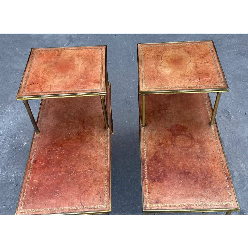 1970′ Paire De Tables à Étage En Bronze Patiné Gainées De Cuir Maison Jansen | Biron 1970′ Paire De Tables à Étage En Bronze Patiné Gainées De Cuir Maison Jansen