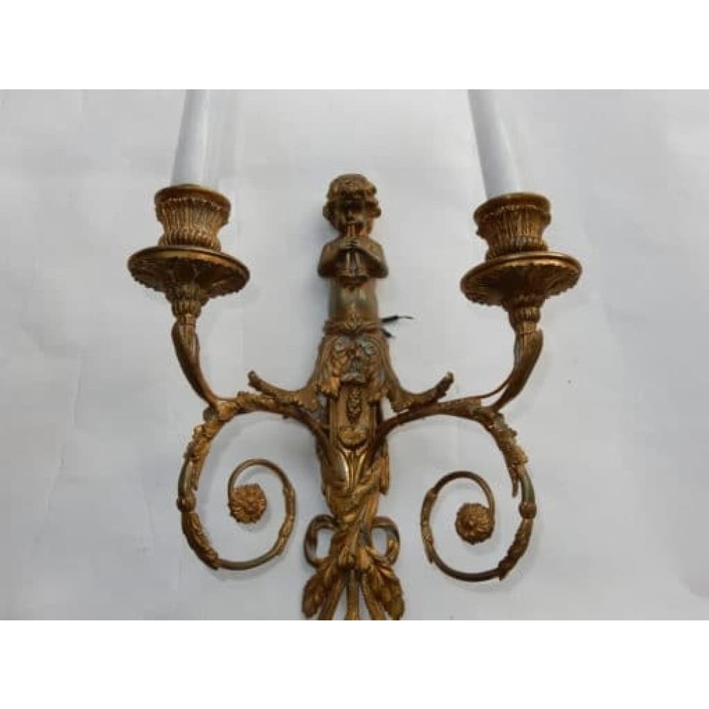 1880′ Paire d’Appliques En Bronze Enfants Jouant Des 2 Trompettes Modèle de Jean HAURE | Biron 1880′ Paire d’Appliques En Bronze Enfants Jouant Des 2 Trompettes Modèle de Jean HAURE