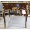 Bureau plat de style Louis XV | Biron Bureau plat de style Louis XV
