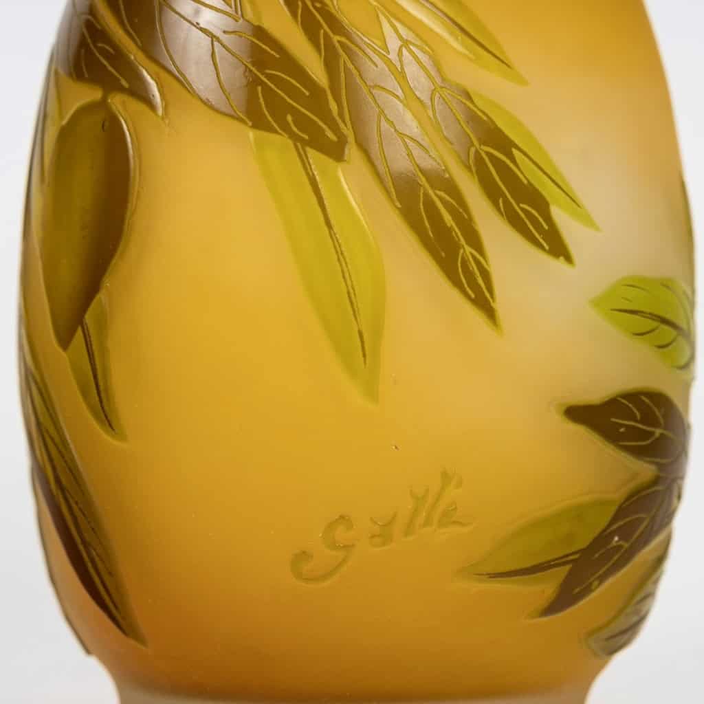 Émile Gallé (1846-1904) Vase « Olives » | Biron Émile Gallé (1846-1904) Vase « Olives »