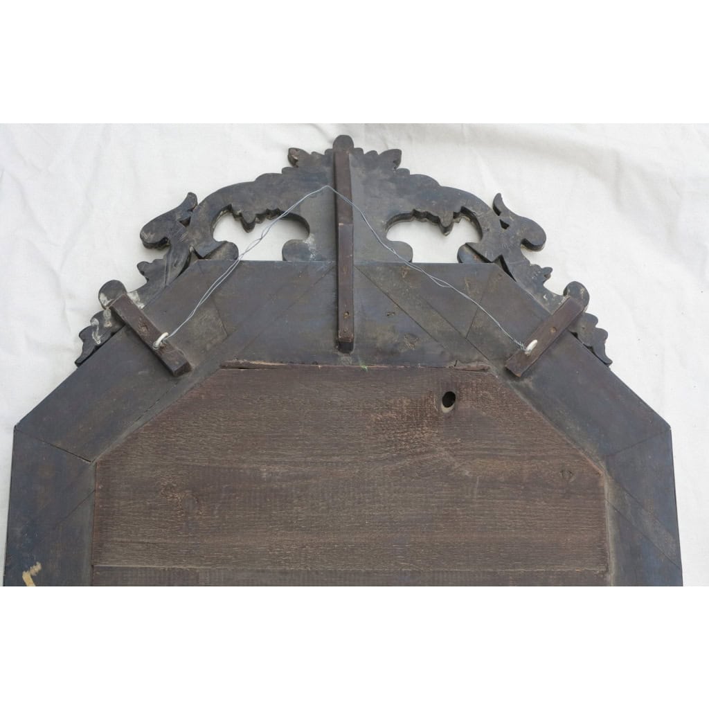 1880′ Miroir Venise Octogonal à Fronton Tain Mercure avec Fleurs Gravées et Tain Oxydé