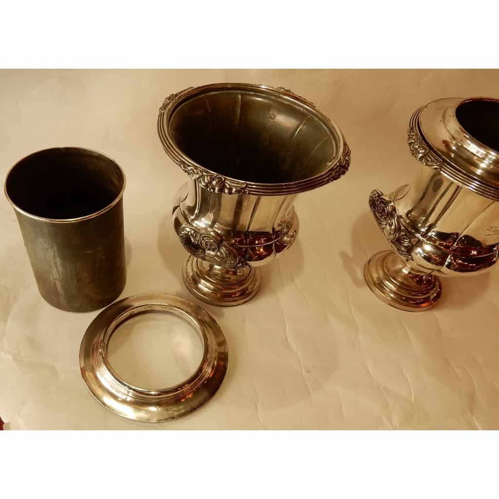 1900′ Paire De Rafraichissoirs En Métal Argenté Style Napoléon 3 | Biron 1900′ Paire De Rafraichissoirs En Métal Argenté Style Napoléon 3