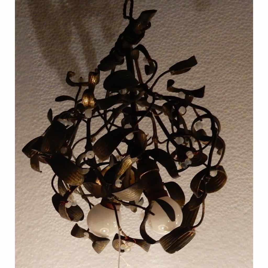 1900′ Lustre Boule de Gui en Bronze Art Nouveau a 5 Lampes | Biron 1900′ Lustre Boule de Gui en Bronze Art Nouveau a 5 Lampes