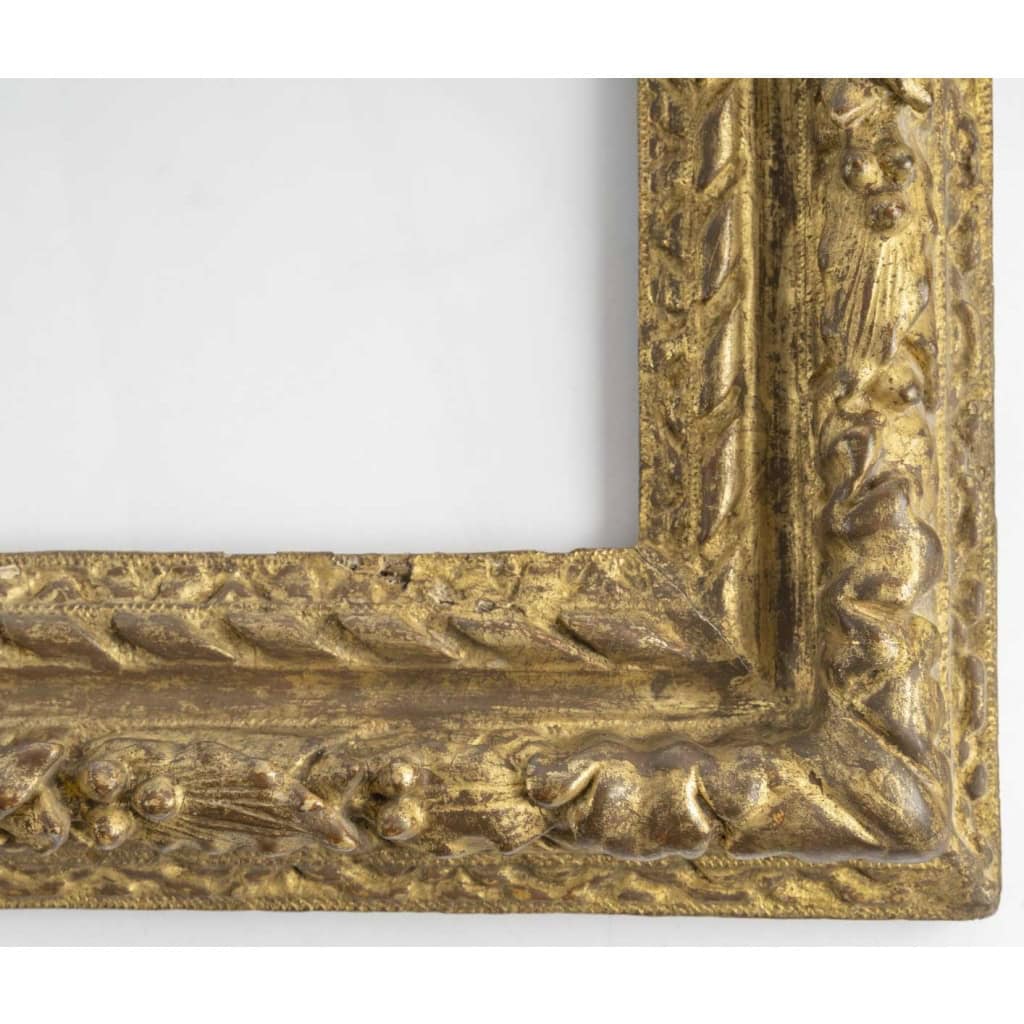 Louis XIII period gilded carved wooden frame | Biron Louis XIII period gilded carved wooden frame