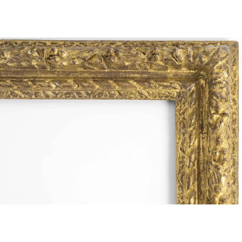Louis XIII period gilded carved wooden frame | Biron Louis XIII period gilded carved wooden frame