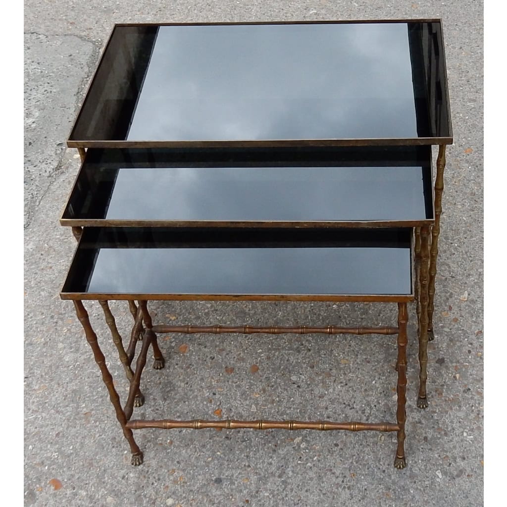 1950/70′ Série de 3 Tables Gigognes Modèle Bambou avec Pieds Griffes Maison Baguès