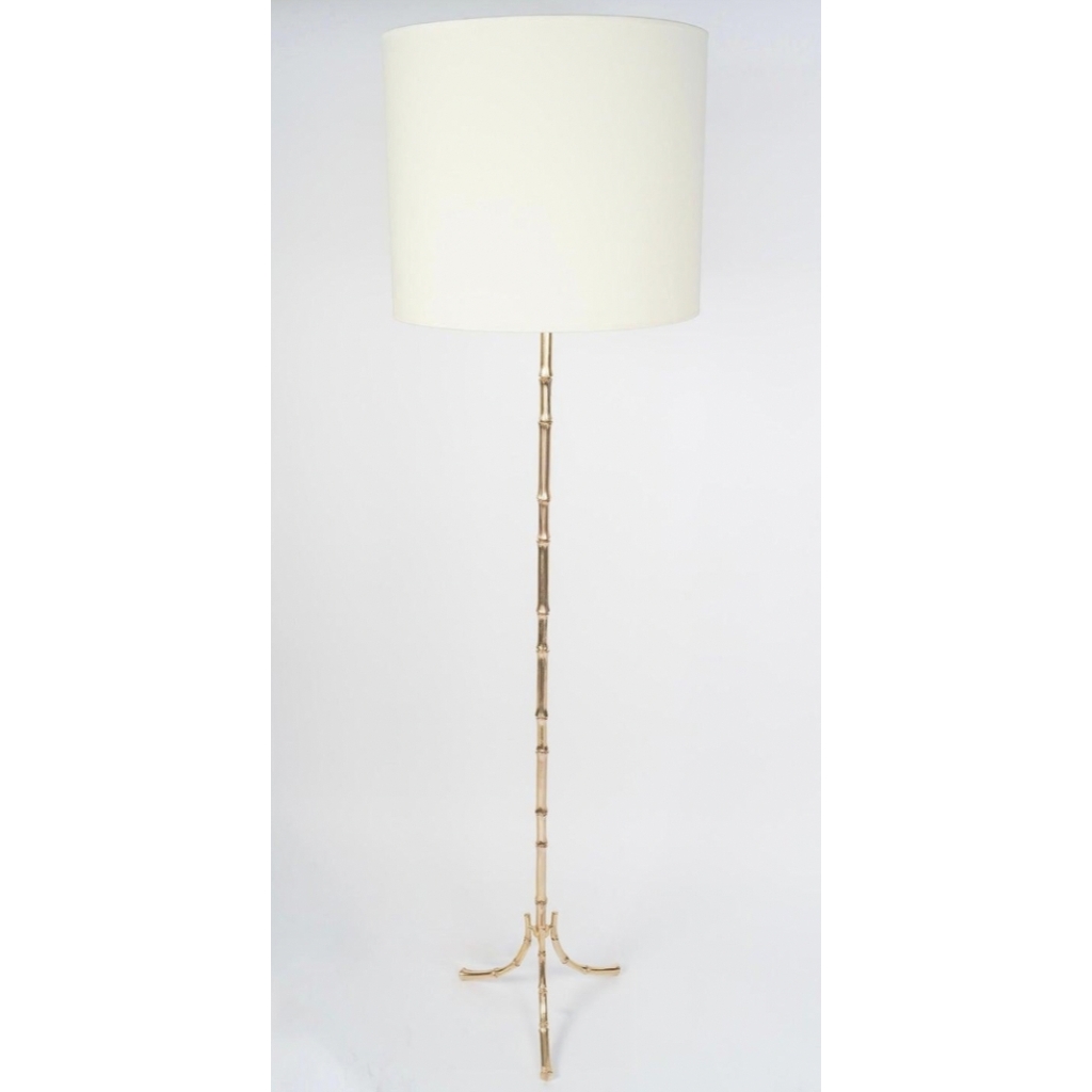 1960 Paire de lampadaires en bronze doré Maison Baguès 1960 Paire de lampadaires en bronze doré Maison Baguès