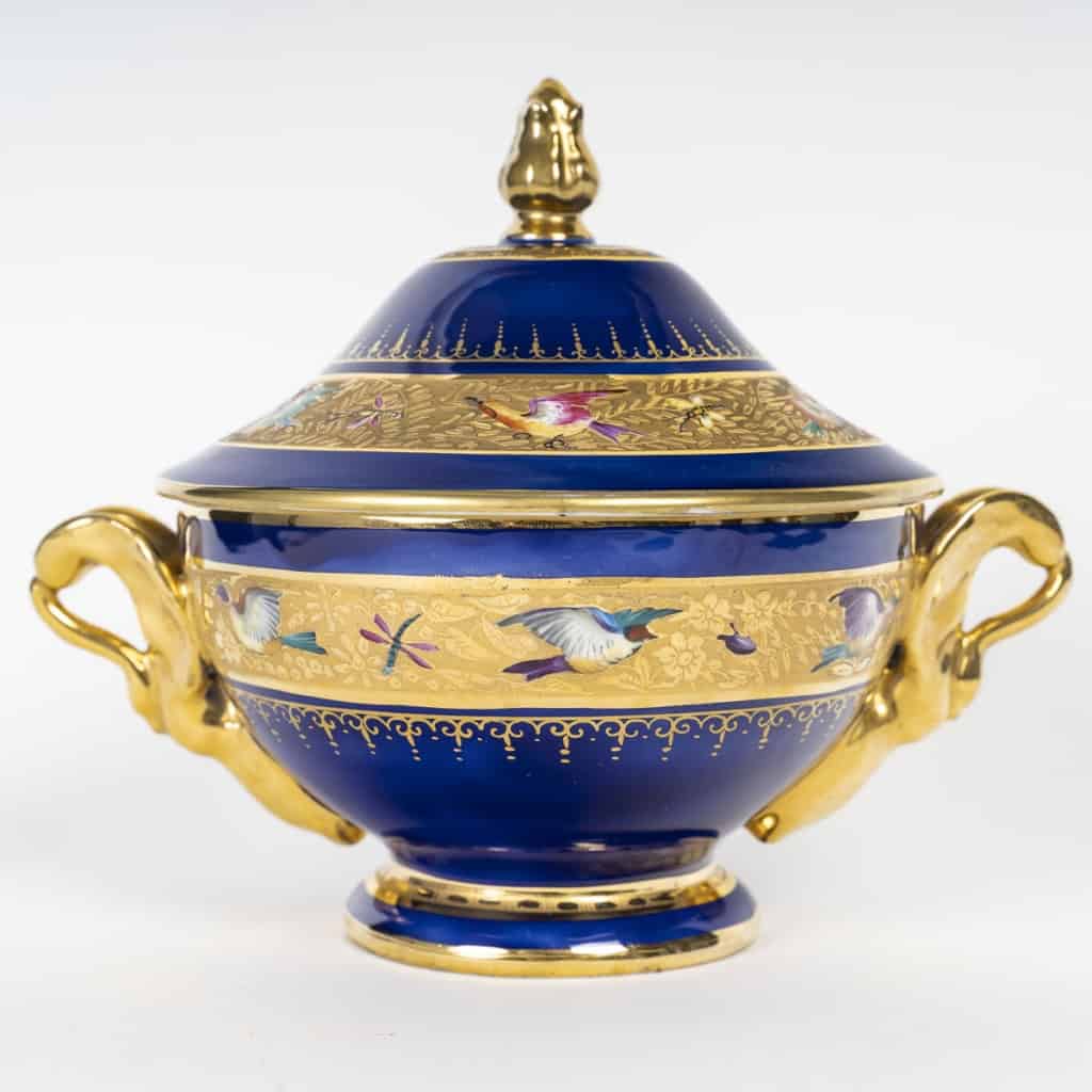 Bol à bouillon ou drageoire et sa sous-tasse par Le Tallec | Biron Bol à bouillon ou drageoire et sa sous-tasse par Le Tallec
