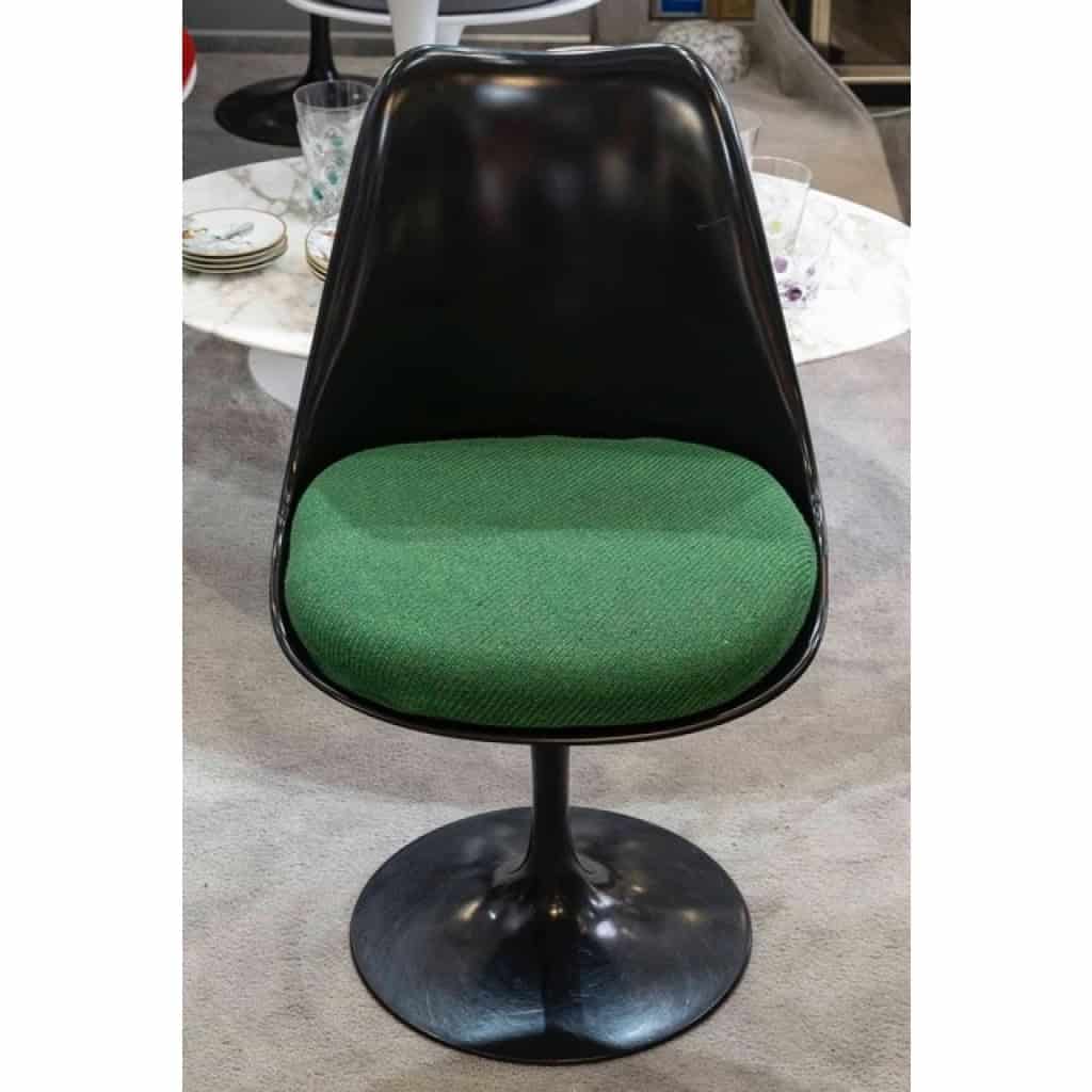 Eero Saarinen, Chaise pivotante « Tulip » Éditions KNOLL | Biron Eero Saarinen, Chaise pivotante "Tulip" Éditions KNOLL
