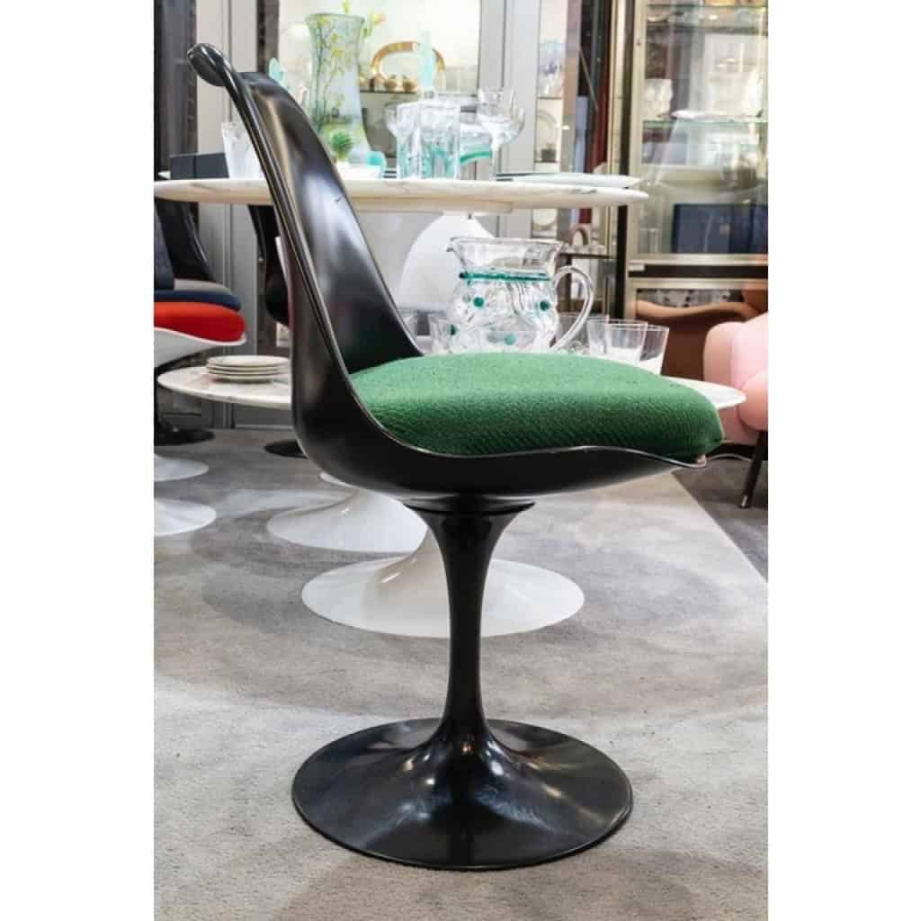 Eero Saarinen, Chaise pivotante « Tulip » Éditions KNOLL | Biron Eero Saarinen, Chaise pivotante "Tulip" Éditions KNOLL