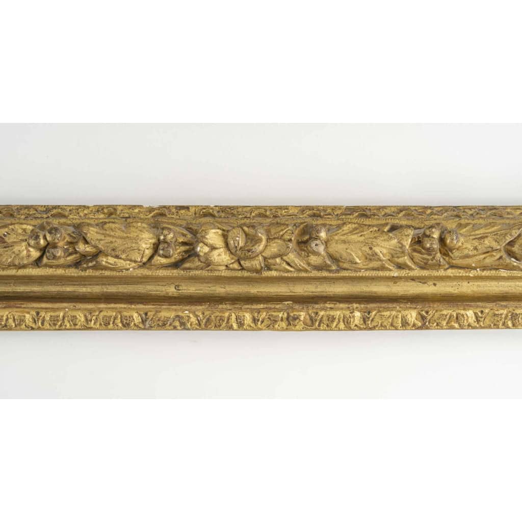 Louis XIII period gilded carved wooden frame | Biron Louis XIII period gilded carved wooden frame