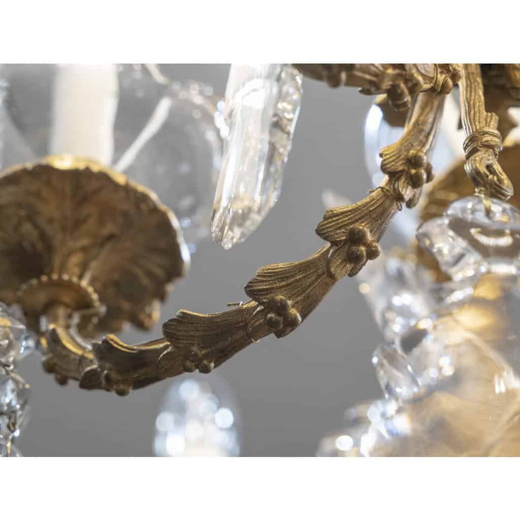 Lustre en bronze doré et cristaux