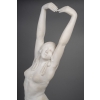 Alfredo Morelli – Danseuse égyptienne, Sculpture De 92 Cm En Marbre Blanc De Carrare, Art Déco | Biron Alfredo Morelli - Danseuse égyptienne, Sculpture De 92 Cm En Marbre Blanc De Carrare, Art Déco