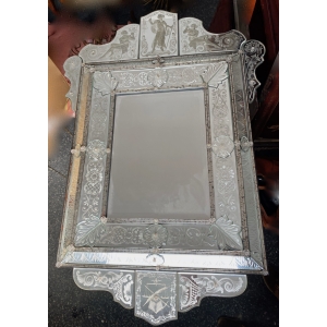 1970′ Miroir Venise A l’Antique A Décor de Personnages Symbolisant La Justice Signé: HIMBERGER 1974 | Biron |||||||||||