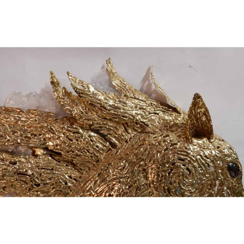 1990′ Applique Éclairante Tête De Cheval en Bronze Doré et Gypse Style Duval Brasseur | Biron 1990' Applique Éclairante Tête De Cheval en Bronze Doré et Gypse Style Duval Brasseur