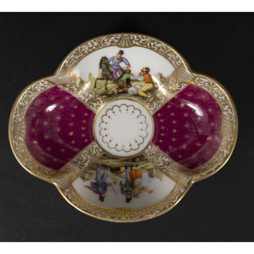 Ensemble de tasses Saxe, XIXème siècle | Biron Ensemble de tasses Saxe, XIXème siècle