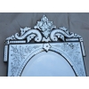 1900′ Miroir Vénitien à Cartouches, Ovale Biseauté 1900′ Miroir Vénitien à Cartouches, Ovale Biseauté