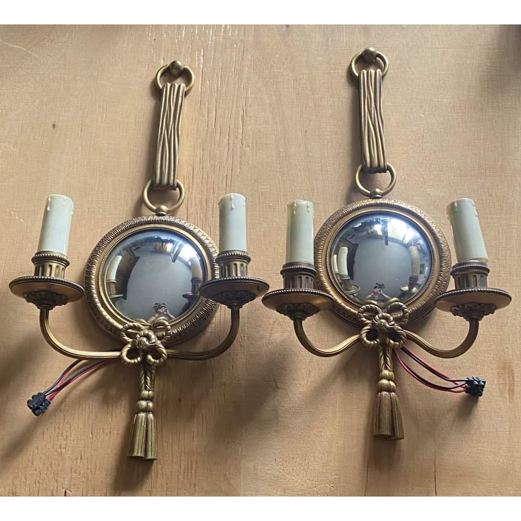 1950/70′ Paire d’Appliques en Bronze Doré Avec Miroir Convexe Signée Petitot | Biron |||||||||||