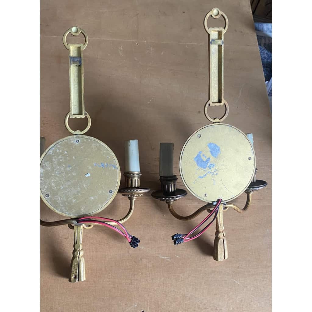 1950/70′ Paire d’Appliques en Bronze Doré Avec Miroir Convexe Signée Petitot | Biron 1950/70′ Paire d’Appliques en Bronze Doré Avec Miroir Convexe Signée Petitot