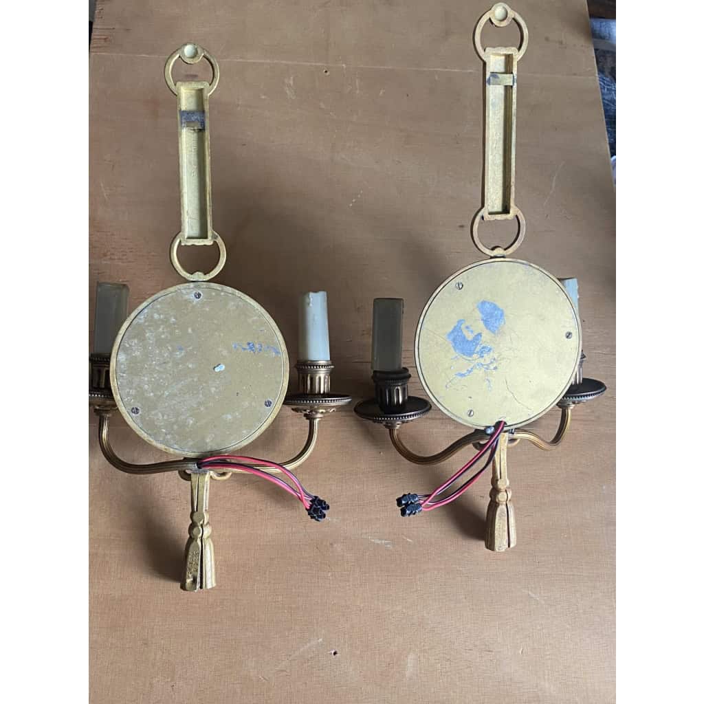 1950/70′ Paire d’Appliques en Bronze Doré Avec Miroir Convexe Signée Petitot | Biron 1950/70′ Paire d’Appliques en Bronze Doré Avec Miroir Convexe Signée Petitot