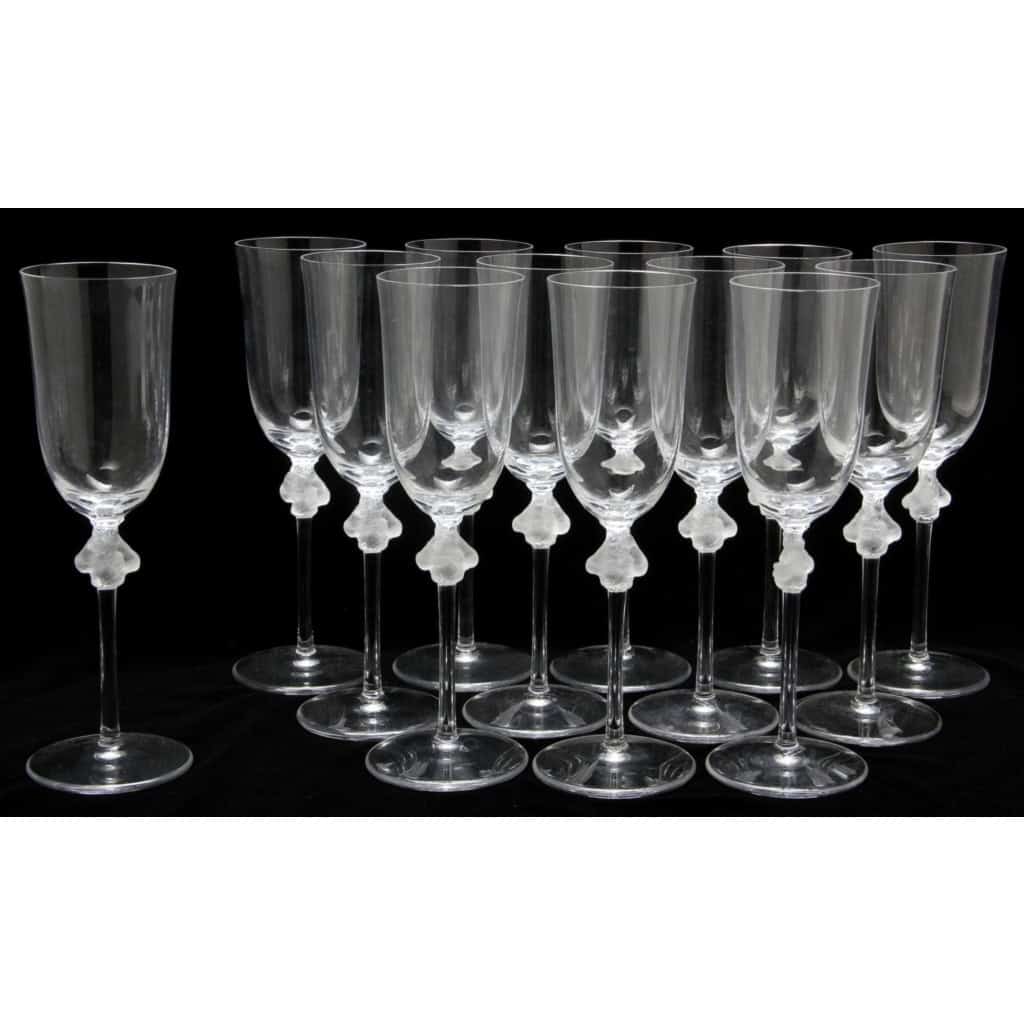 LALIQUE France Cristal ,Service « ROXANNE »,1968 18 pièces | Biron LALIQUE France Cristal ,Service "ROXANNE",1968 18 pièces