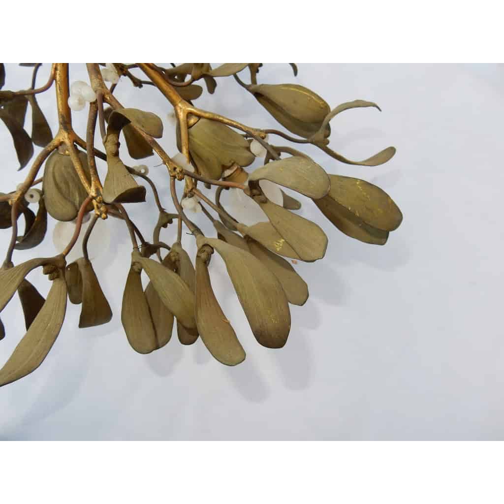 1900′ Lustre Boule de Gui en Bronze Art Nouveau a 3 Lampes 40 X 45 cm Douilles En Forme De Tulipes | Biron 1900′ Lustre Boule de Gui en Bronze Art Nouveau a 3 Lampes 40 X 45 cm Douilles En Forme De Tulipes