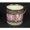 Tasse litron aux Roses XVIIIème, attribuée à Locré 1785 | Biron Tasse litron aux Roses XVIIIème, attribuée à Locré 1785