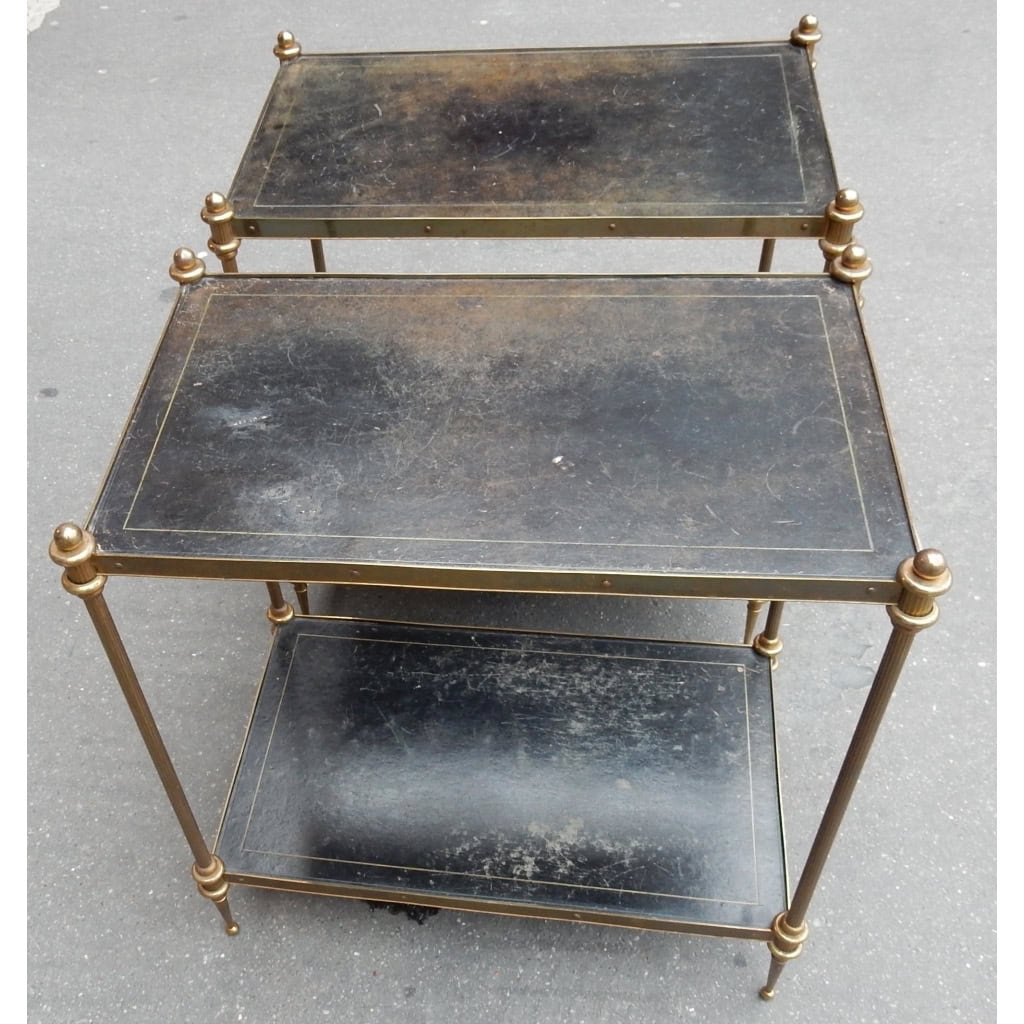 1950-70′ Paire de Bouts de Canapés en Bronze Maison Baguès et 2 Plateaux Gainés de Cuir Noir à Liseret Doré 4