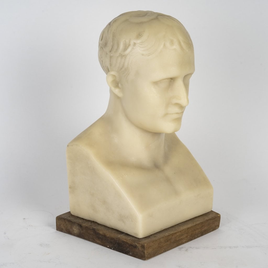 Sculpture en cire représentant un bust d’homme, XXème siècle. | Biron Sculpture en cire représentant un bust d’homme, XXème siècle.