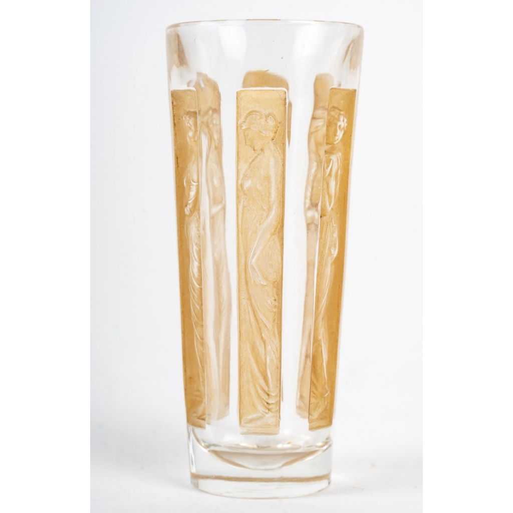 R. Lalique - Série de 6 gobelets "Six figurines" 1911