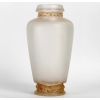 Vase « Frise Aigles » verre blanc patiné sépia créé par René LALIQUE | Biron |||||||