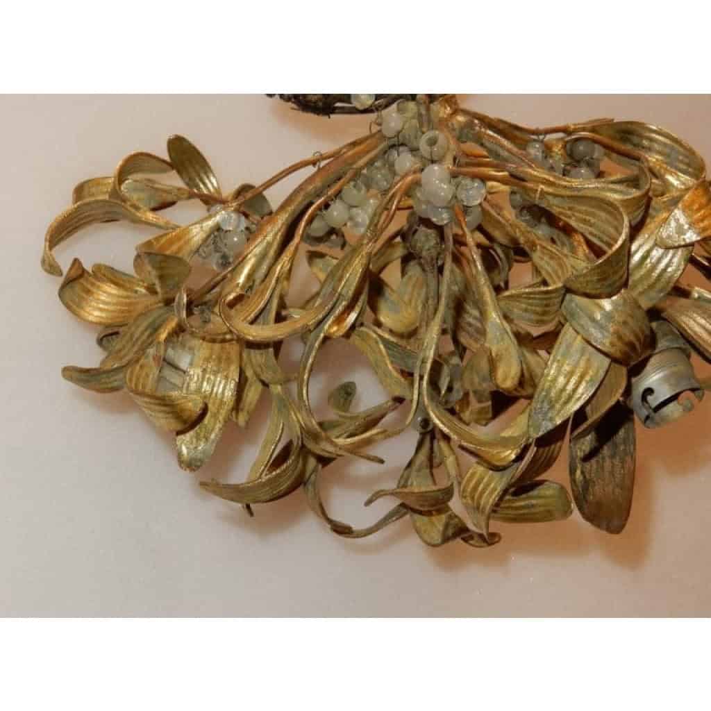 1900′ Lustre Boule de Gui en Bronze Art Nouveau a 3 Lampes | Biron 1900′ Lustre Boule de Gui en Bronze Art Nouveau a 3 Lampes
