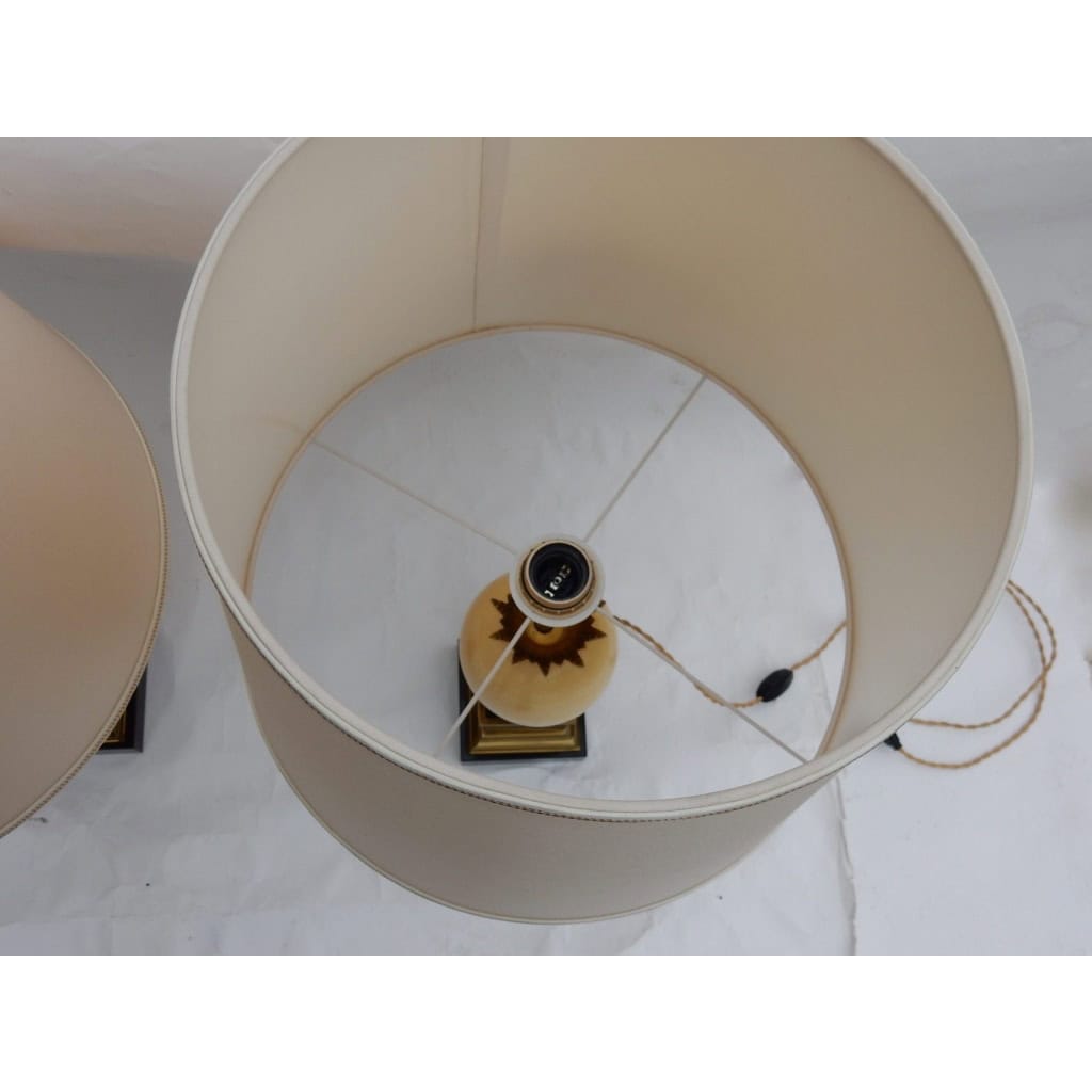 1950/70 Paire de Lampes en Marbre Noir et Oeuf d’Autruche Maison Jansen | Biron 1950/70 Paire de Lampes en Marbre Noir et Oeuf d’Autruche Maison Jansen