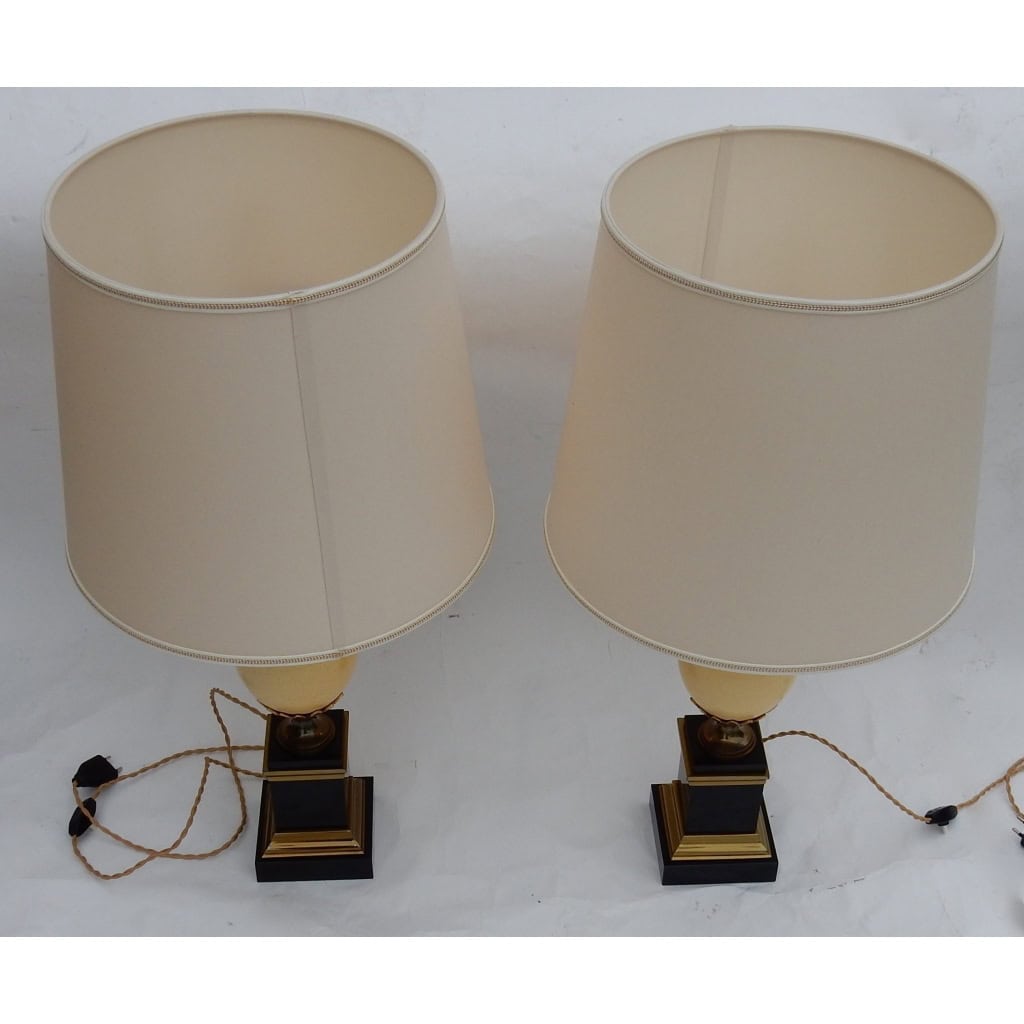 1950/70 Paire de Lampes en Marbre Noir et Oeuf d’Autruche Maison Jansen | Biron 1950/70 Paire de Lampes en Marbre Noir et Oeuf d’Autruche Maison Jansen