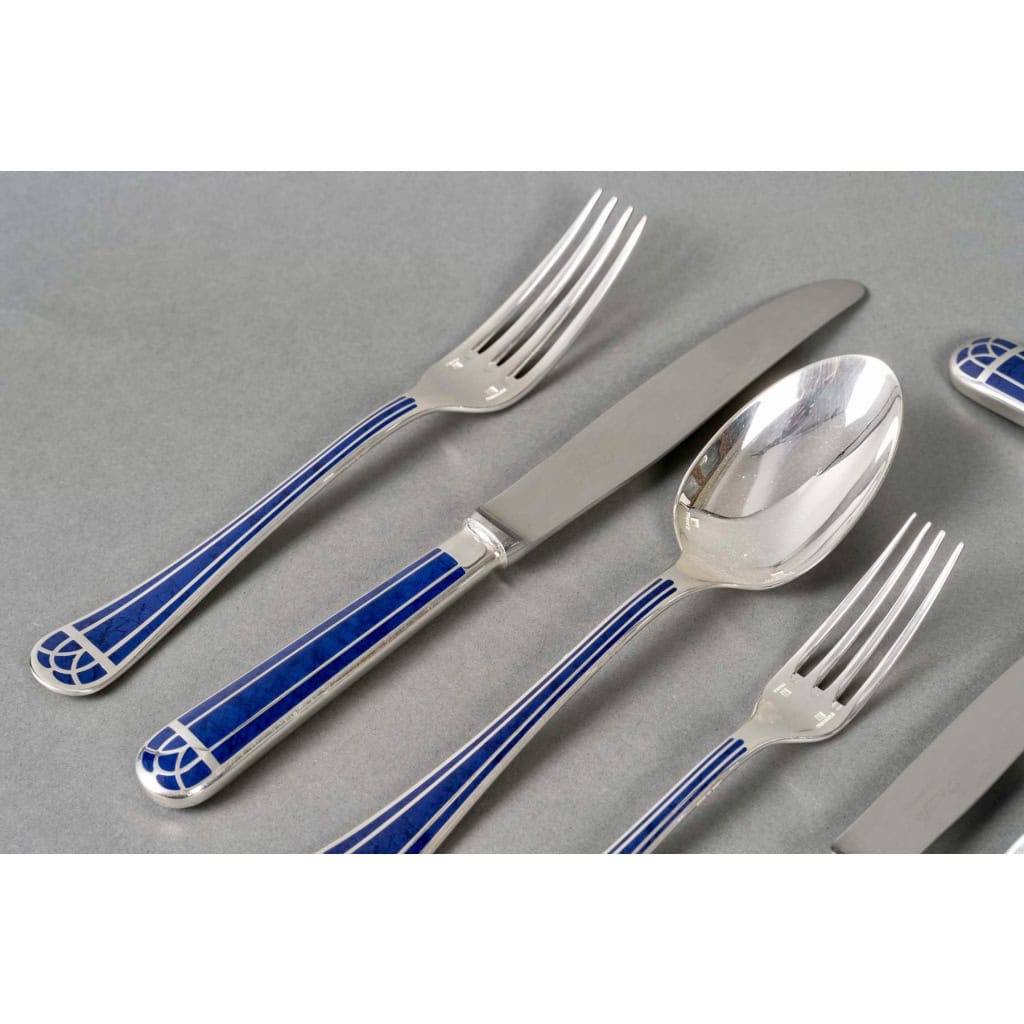 Ménagère « Talisman » métal argenté & laque de Chine bleue de CHRISTOFLE – 85 Pièces | Biron Ménagère "Talisman" métal argenté & laque de Chine bleue de CHRISTOFLE - 85 Pièces