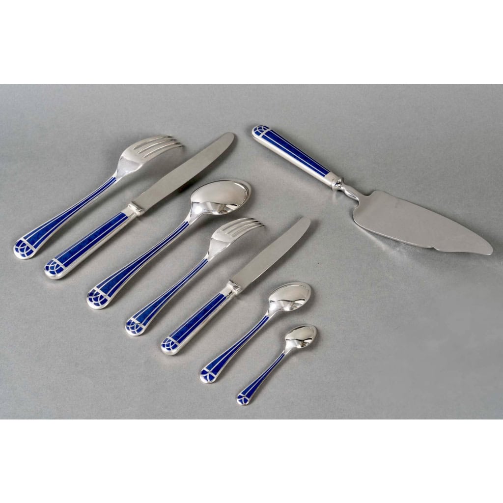 Ménagère « Talisman » métal argenté & laque de Chine bleue de CHRISTOFLE – 85 Pièces | Biron Ménagère "Talisman" métal argenté & laque de Chine bleue de CHRISTOFLE - 85 Pièces