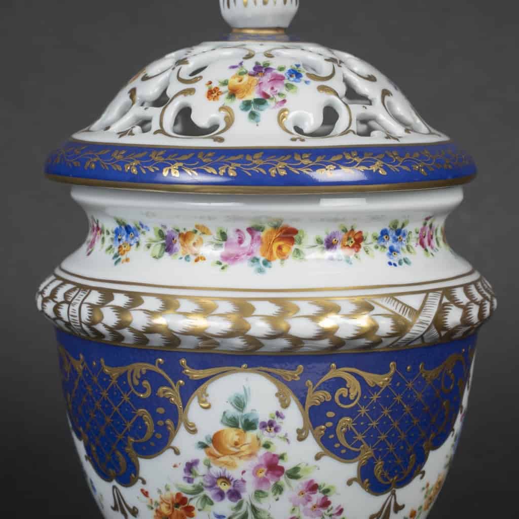 Pot à pot-pourri à couvercle, Le Tallec | Biron Pot à pot-pourri à couvercle, Le Tallec