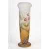 Daum Nancy – Grand Vase Aux Pois De Senteur En Verre émaillé. Pâte De Verre Art Nouveau | Biron Daum Nancy - Grand Vase Aux Pois De Senteur En Verre émaillé. Pâte De Verre Art Nouveau