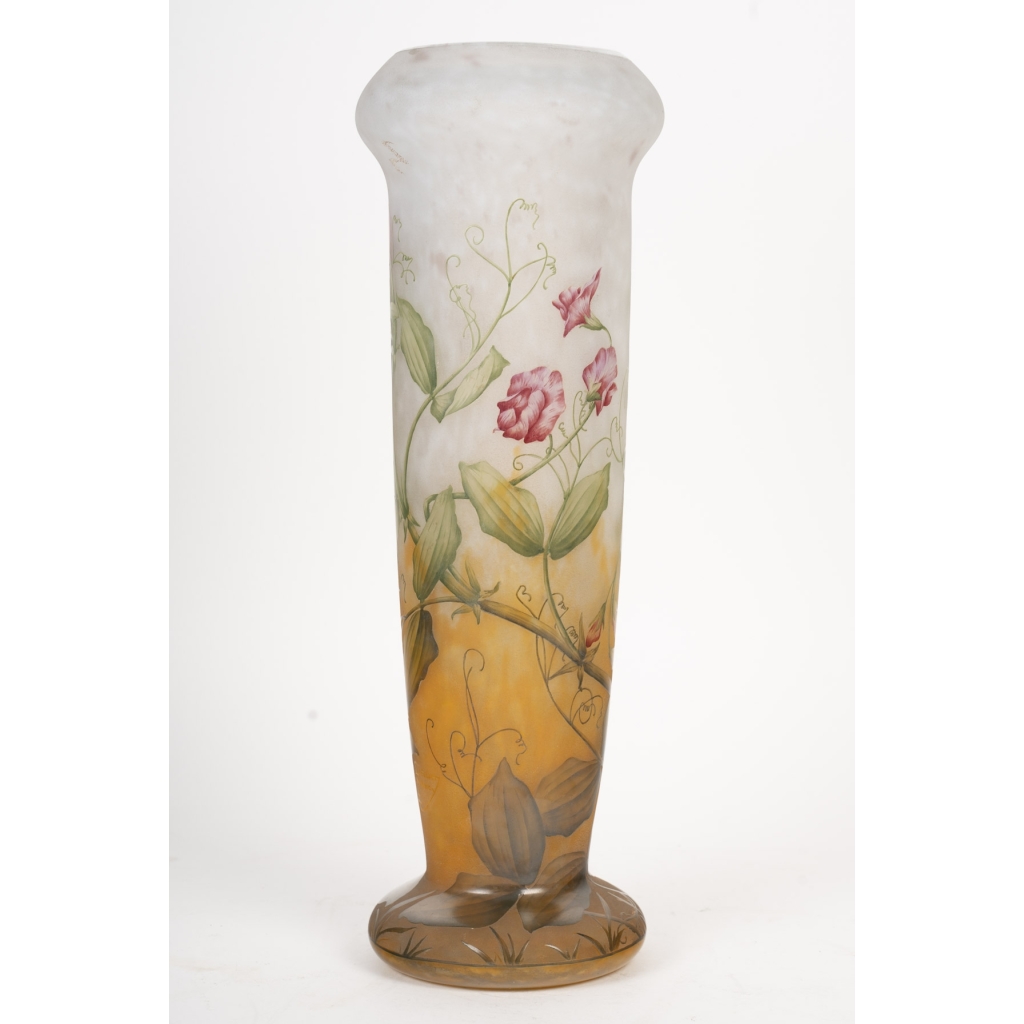 Daum Nancy – Grand Vase Aux Pois De Senteur En Verre émaillé. Pâte De Verre Art Nouveau | Biron Daum Nancy - Grand Vase Aux Pois De Senteur En Verre émaillé. Pâte De Verre Art Nouveau