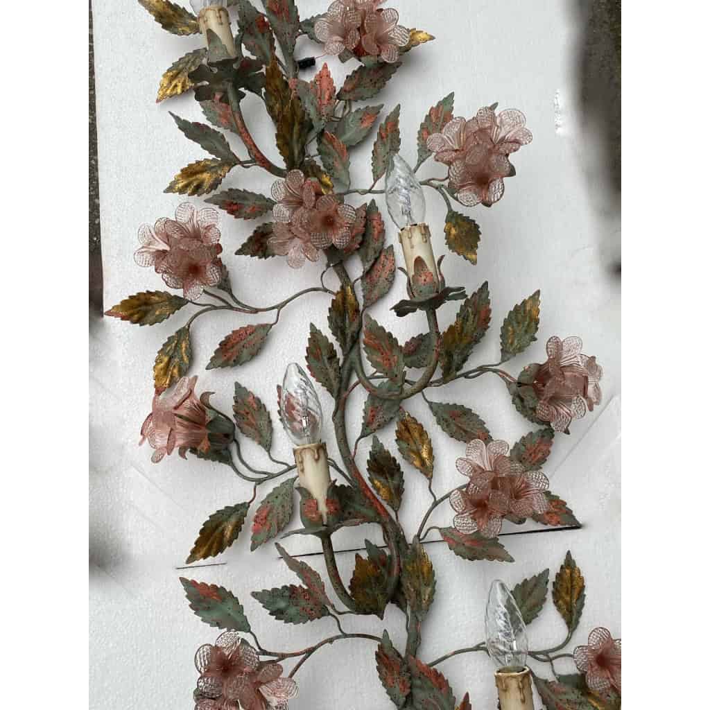 1970′ Applique en Métal Peint Et Fleurs En Cristal de Murano | Biron 1970′ Applique en Métal Peint Et Fleurs En Cristal de Murano